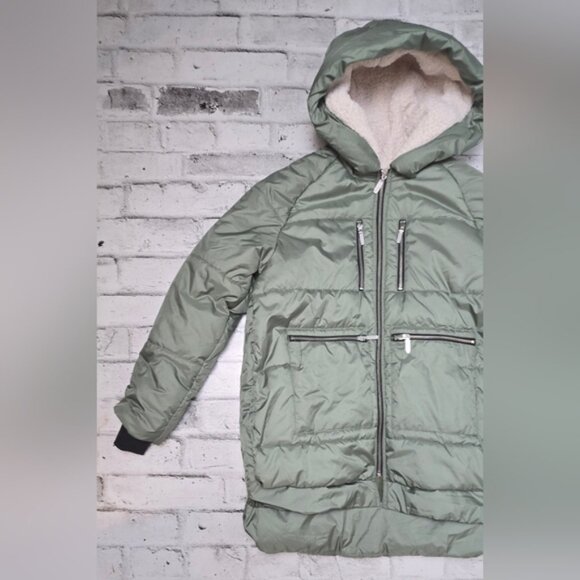 Joe Fresh Green Puffer Coat with Sherpa Lined Hood - Picture 5 of 11
